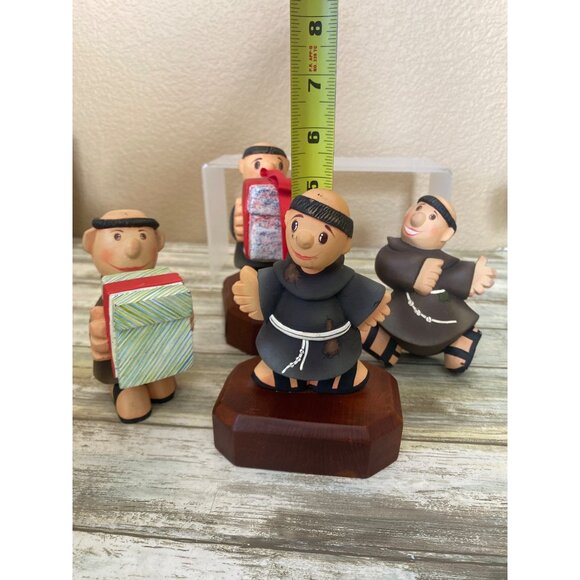 Vintage Franciscan Mission Christmas Monk Figurines – Wooden Holiday Décor Set - Picture 2 of 15
